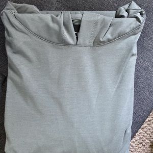 Cuts Elongated Hem, Light-weight Hoodie, Sage - Mens - Never worn (NWT).